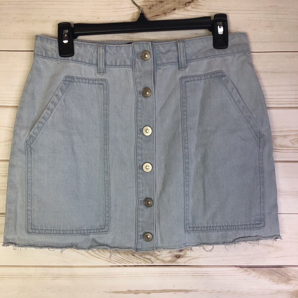 Kendall + Kylie Fashion Denim Mini Skirt - Picture 2 of 7